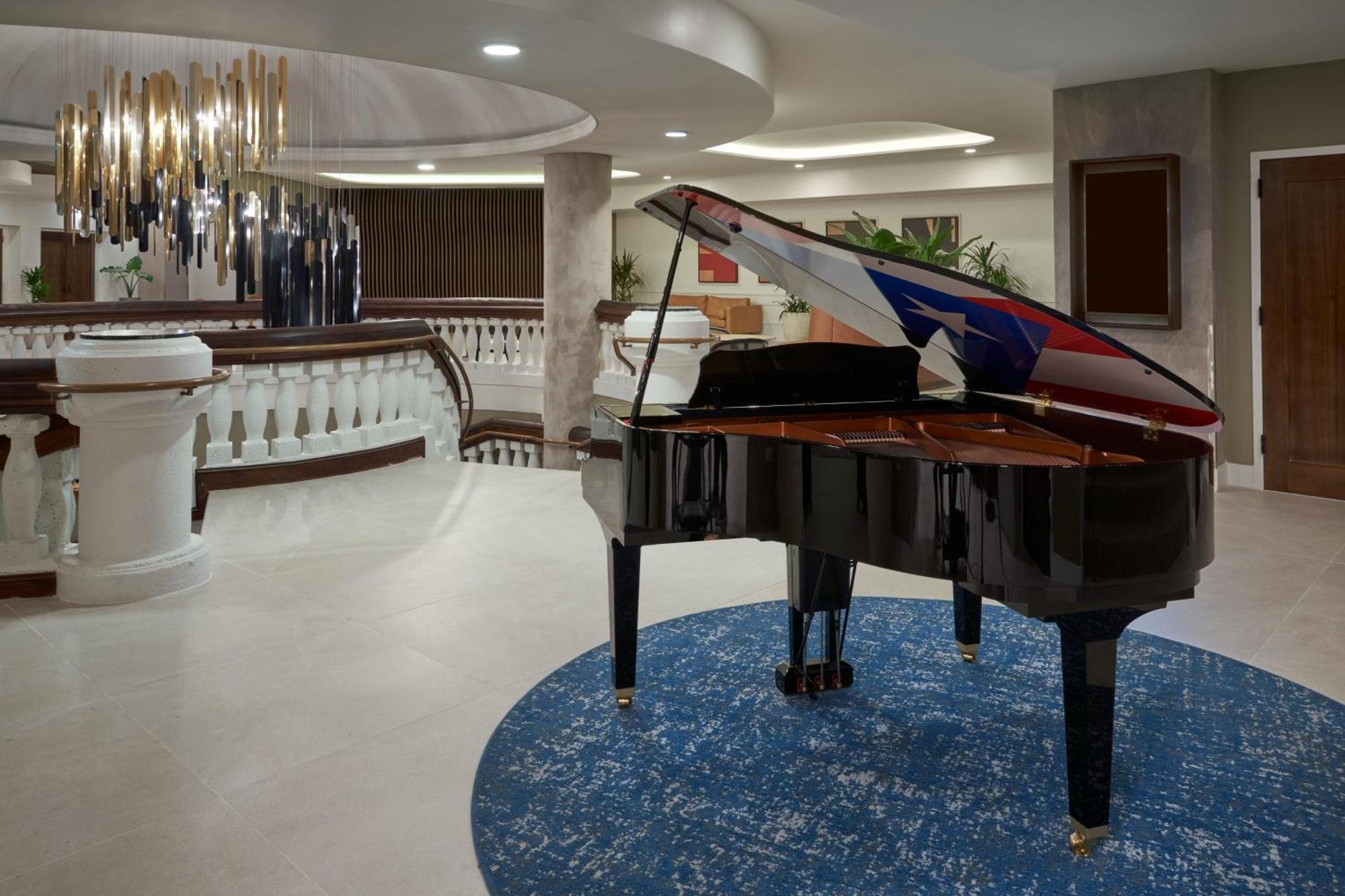 Hotel Rumbao, A Tribute Portfolio Hotel Сан Хуан Екстериор снимка